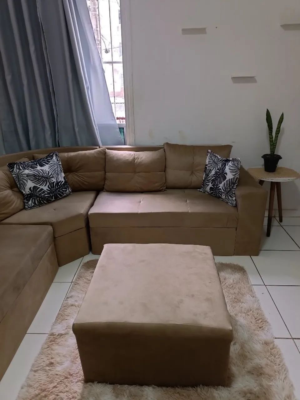 VENDE-SE SOFÁ DE CANTO: Um mês de comprado. - Foto 2
