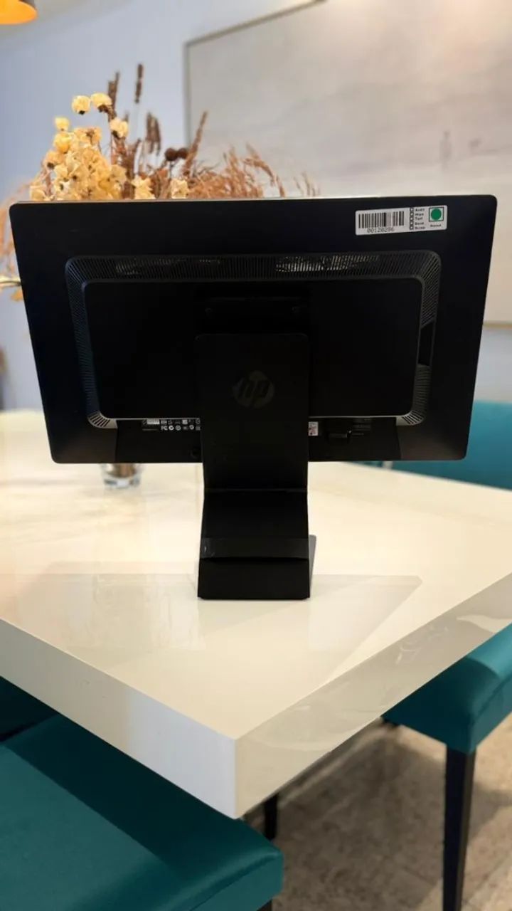 Monitor HP EliteDisplay E231 - Tela LED 23" - Foto 2