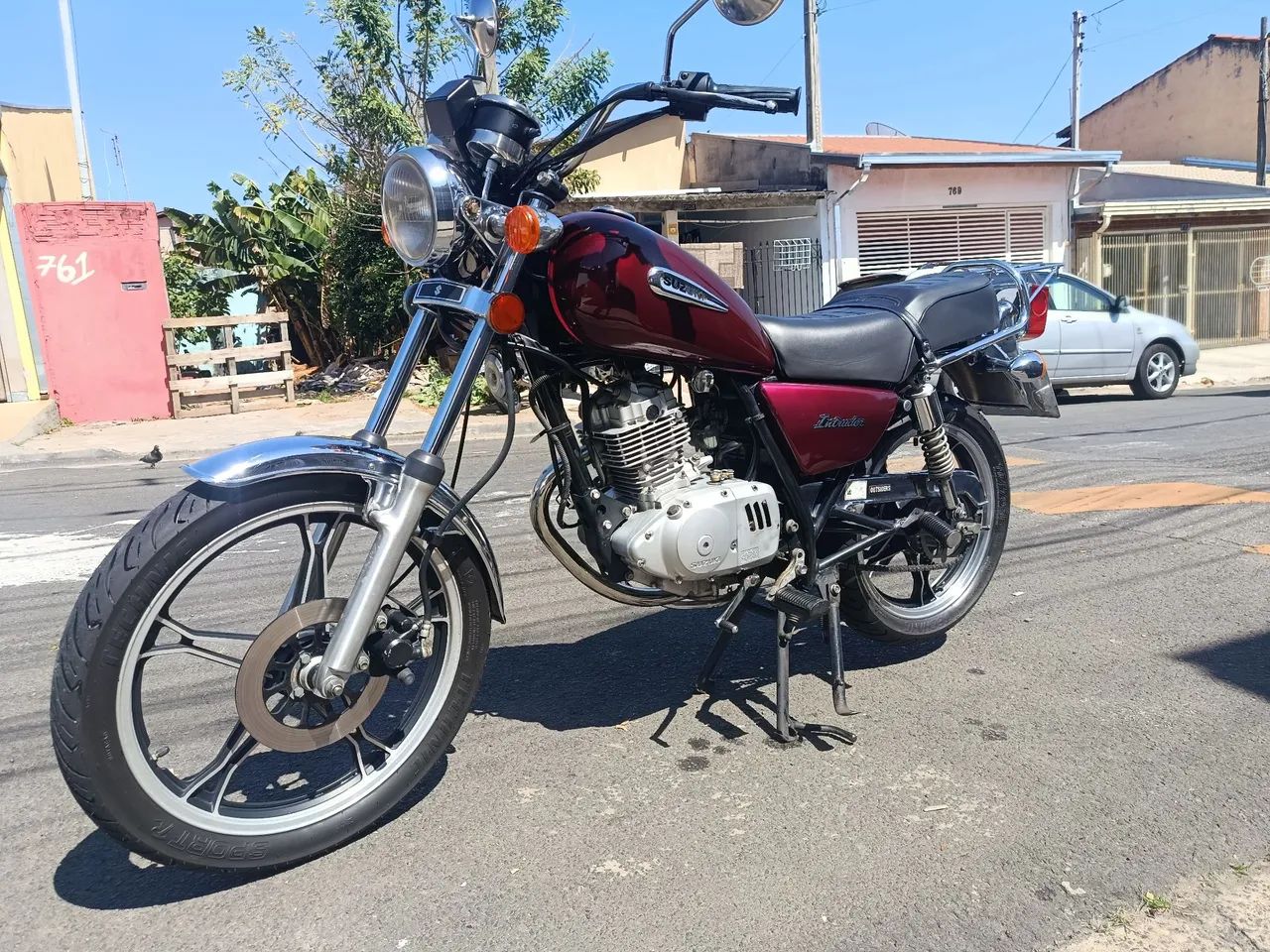 Intruder 125