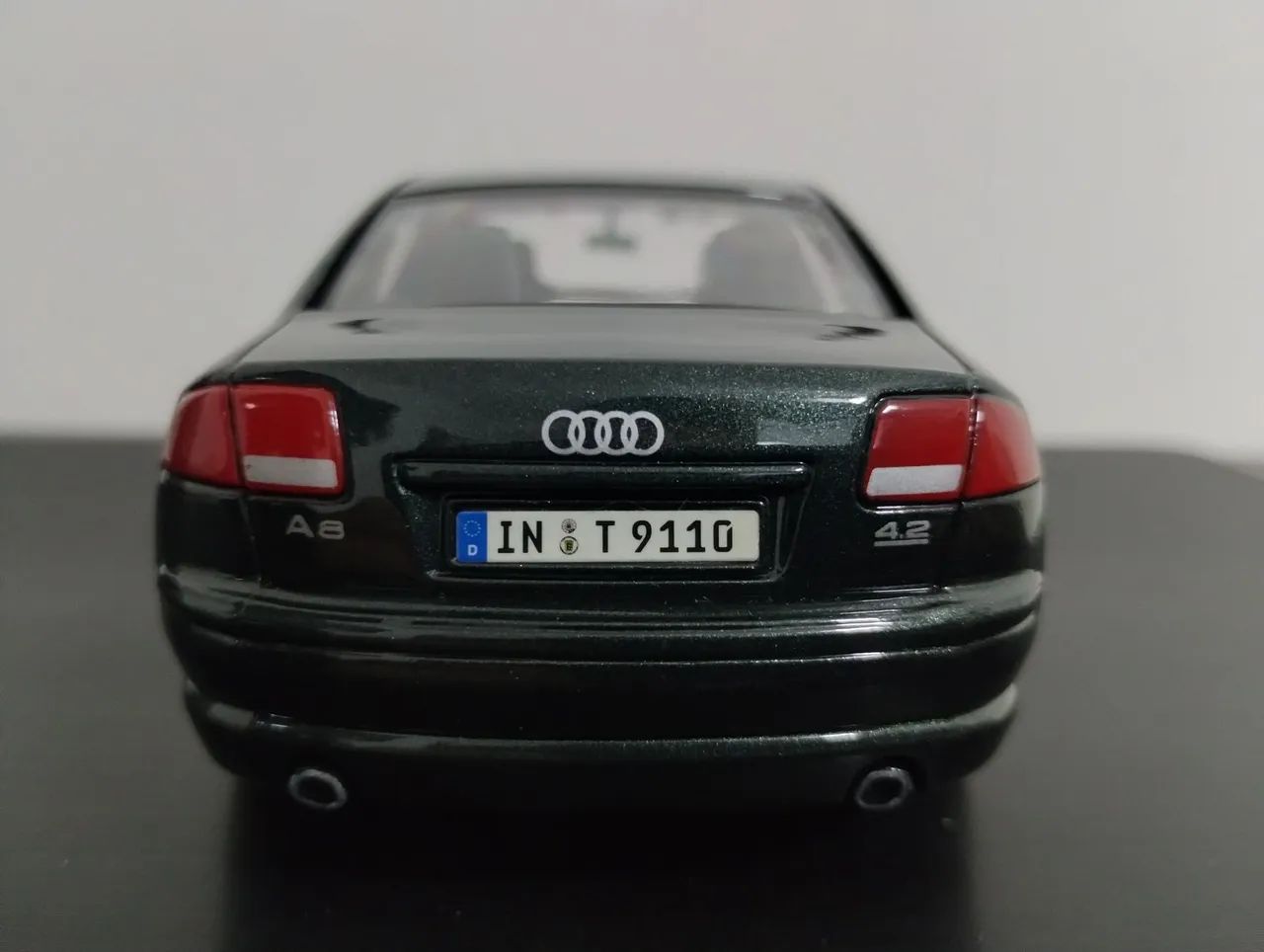 Miniatura Audi A8 1/26 Maisto raridade  - Foto 3