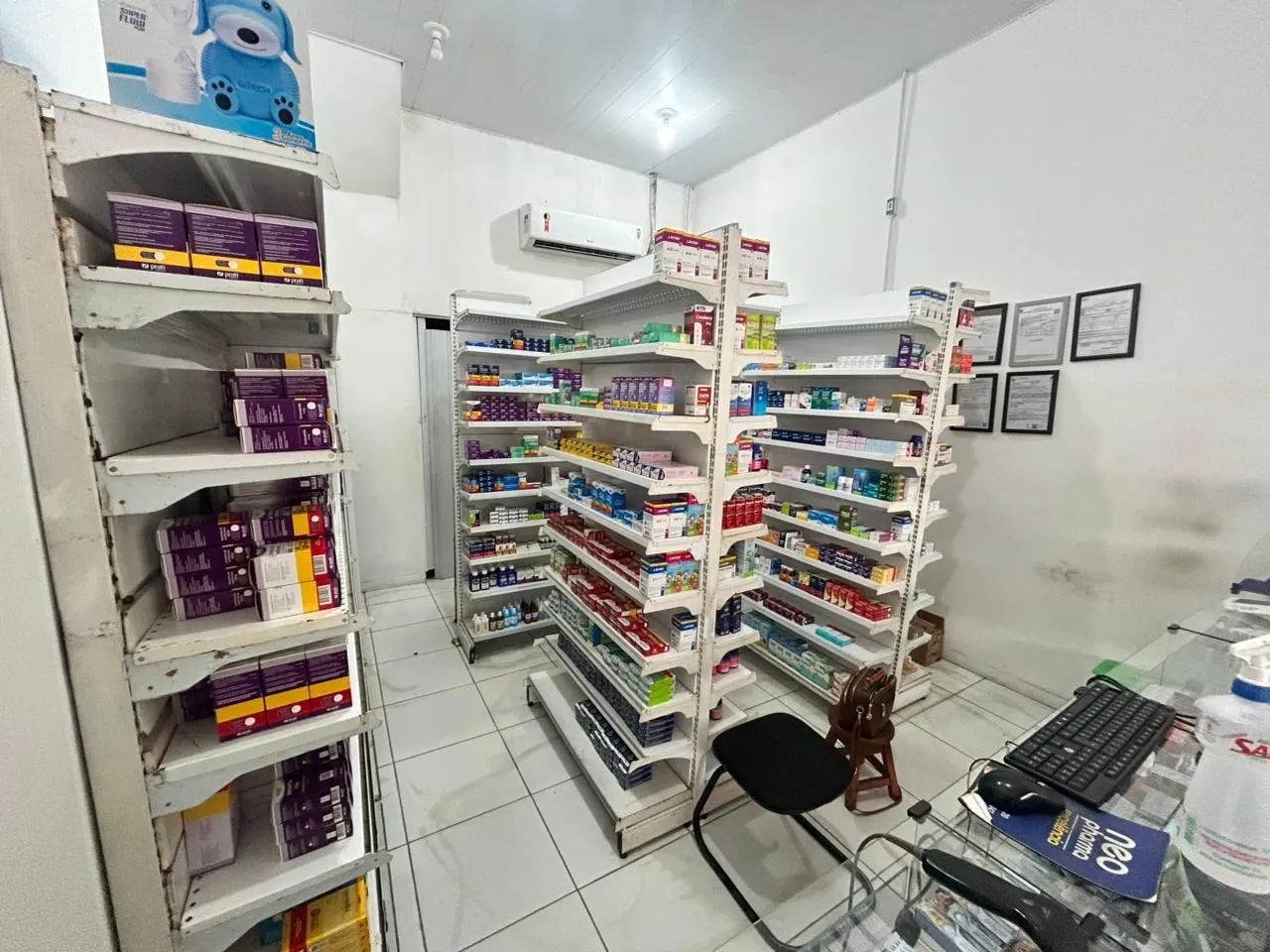 Farmacia no comércio  - Foto 3