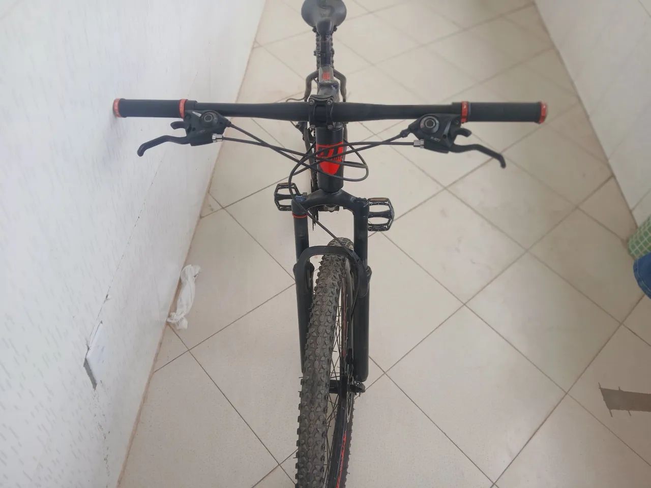 Bicicleta Aro 29 alumínio - Foto 2