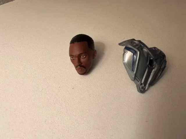 Marvel Legends Capitão América Sam Wilson - Foto 4