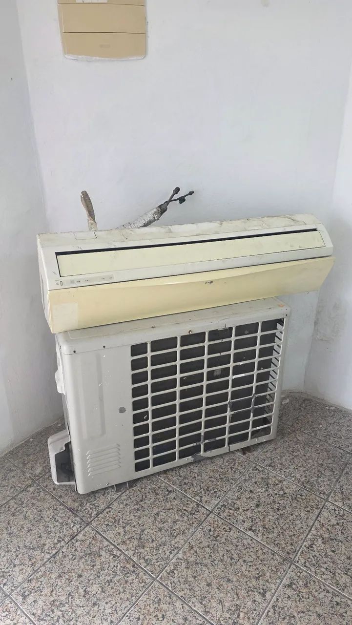 Ar condicionado 18.000 BTUs