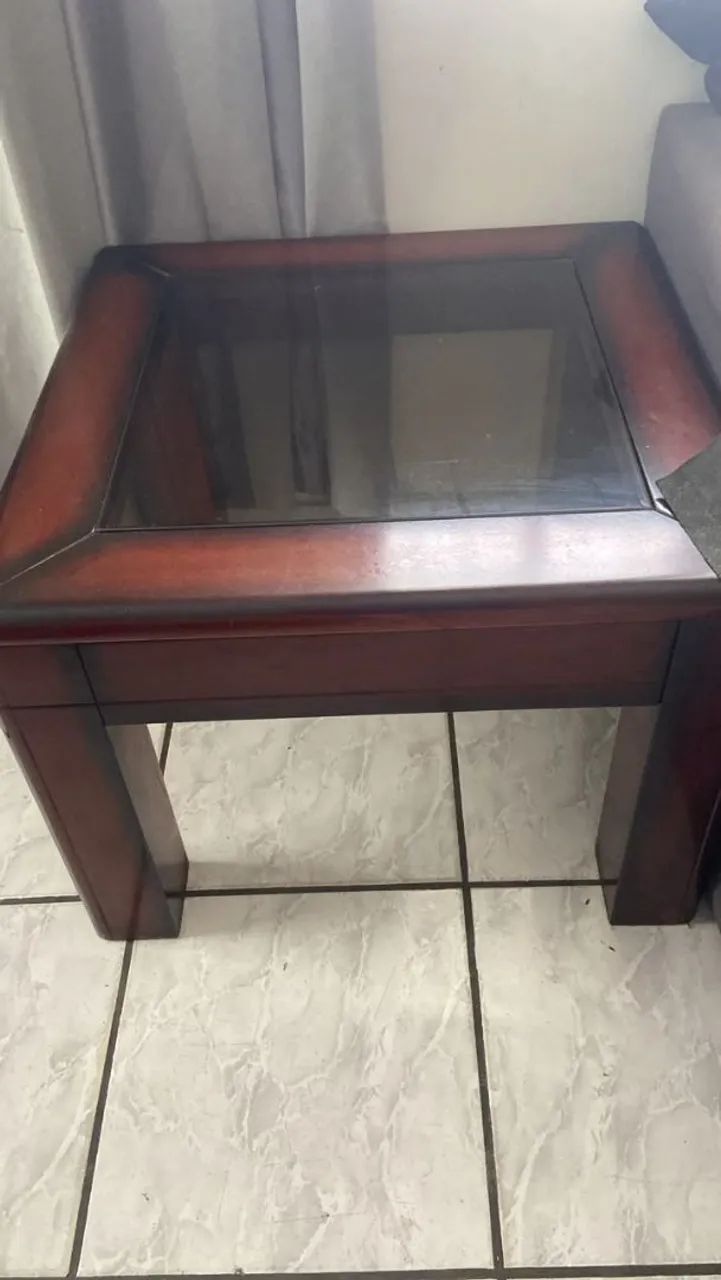 Criado mudo e mesa - Foto 2