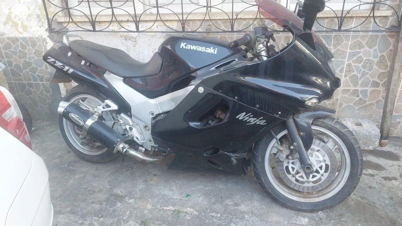 Kawasaki Zx-11 1100cc 1976 - 1473591010 | OLX