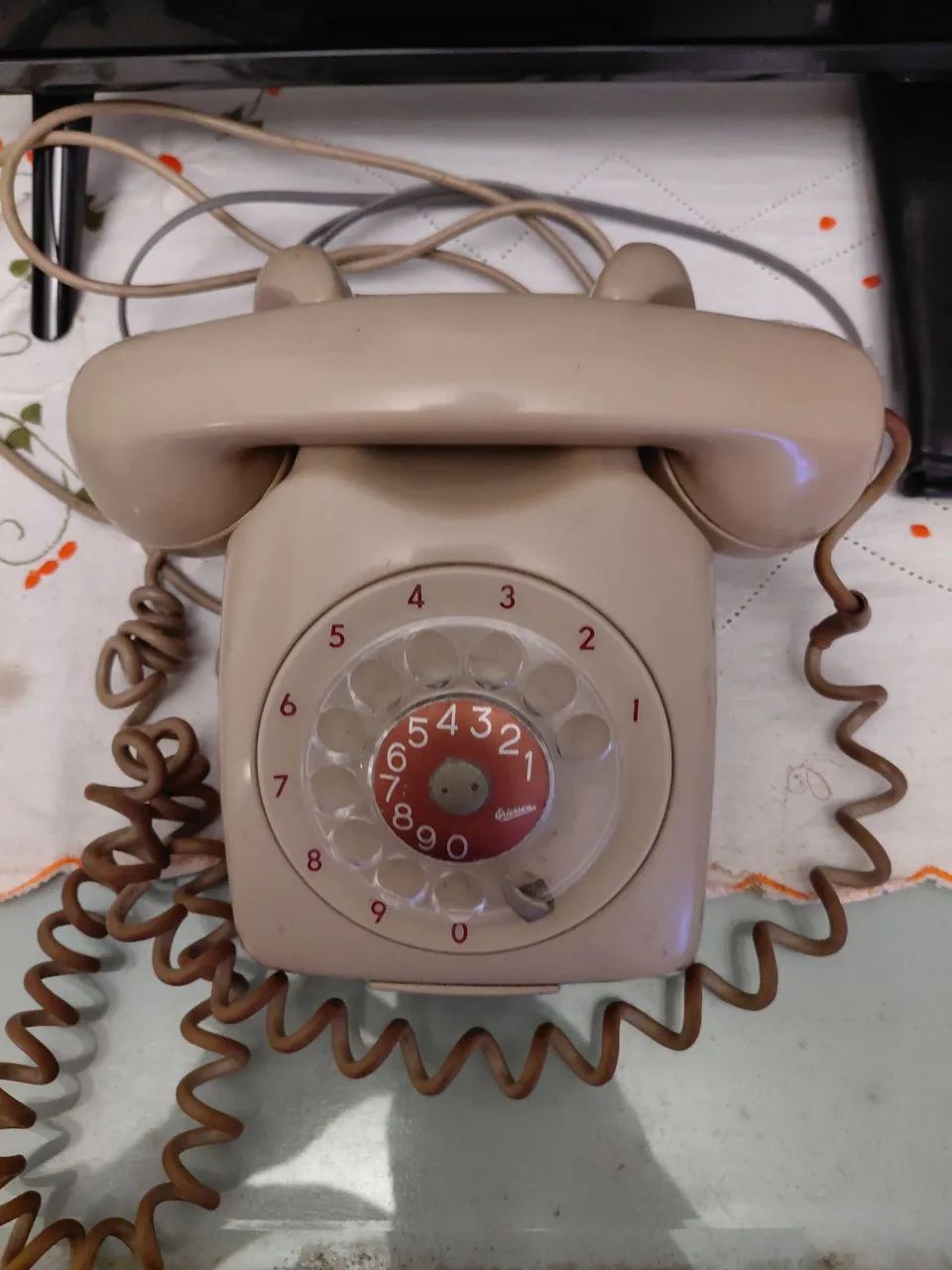 Telefone antigo. - Foto 2