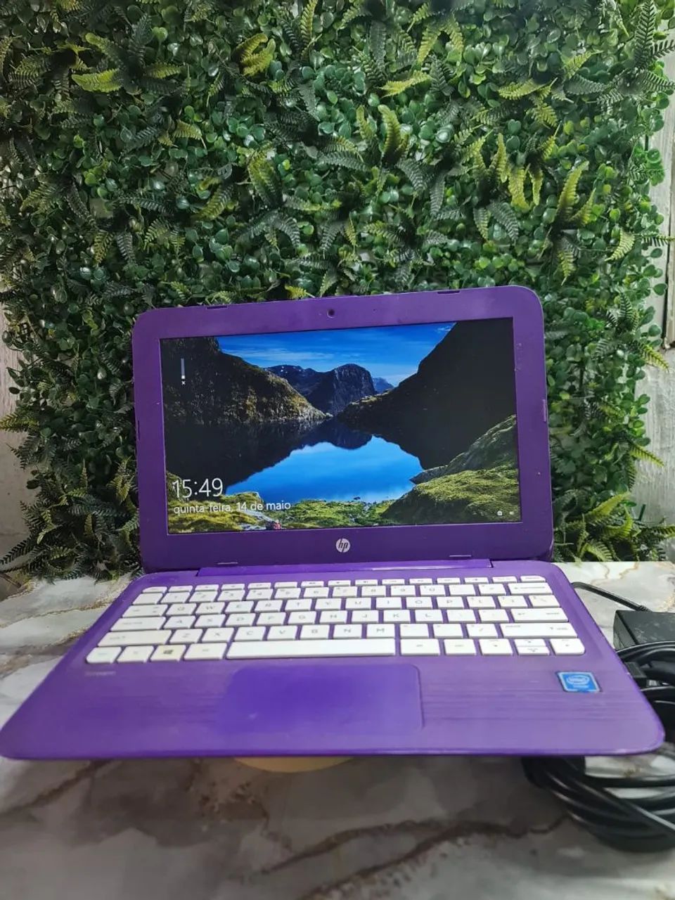 HP Laptop 11