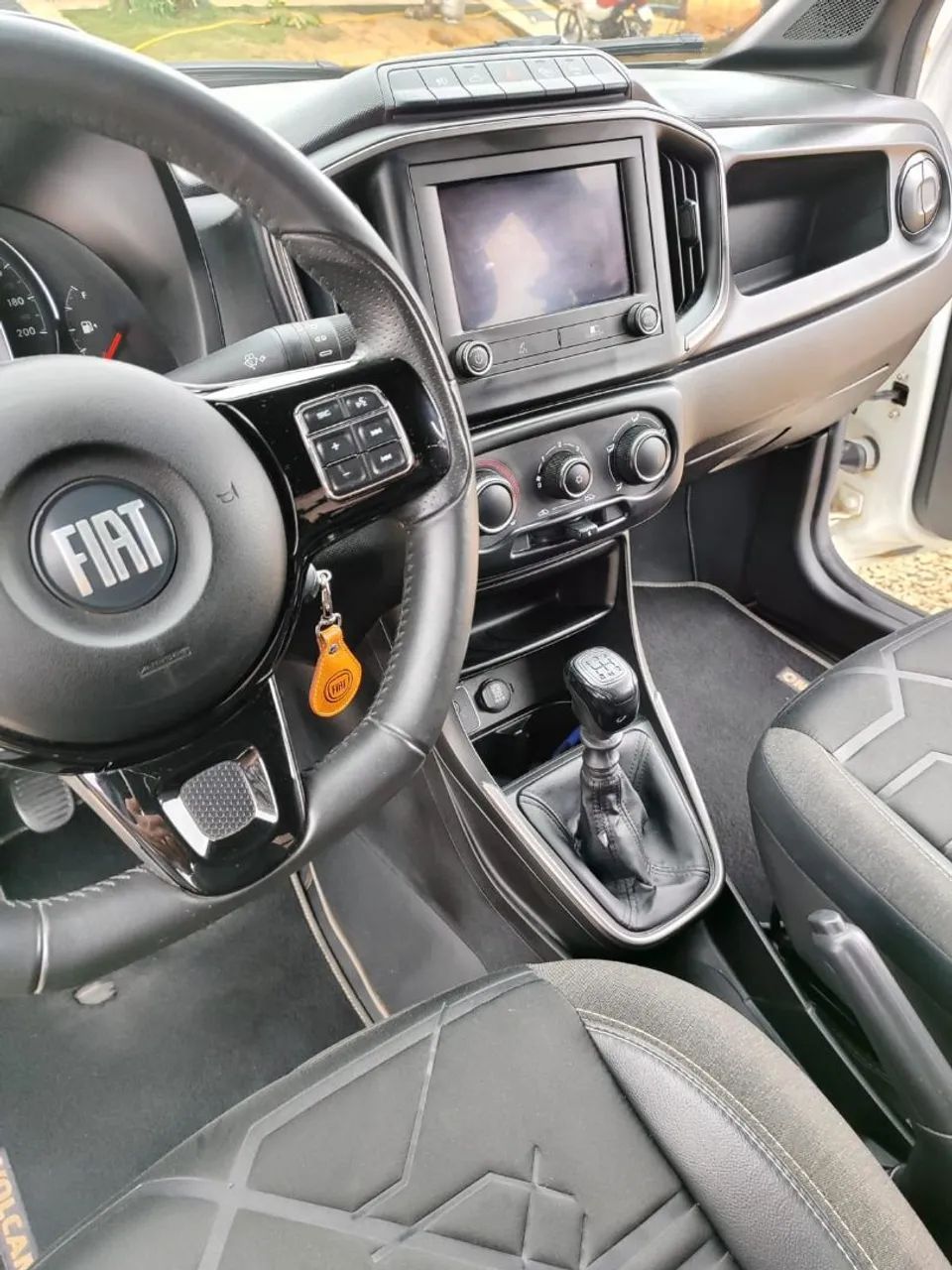Fiat Strada Volcano 1.3 Flex 8V CD 2021 - Foto 5