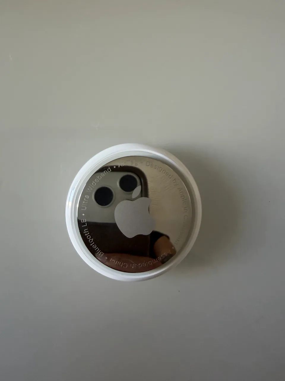 Apple AirTag Original - Rastreador Inteligente em Excelente Estado!
