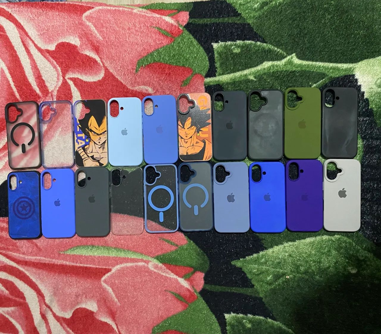 Coleção 20 cases iPhone 16