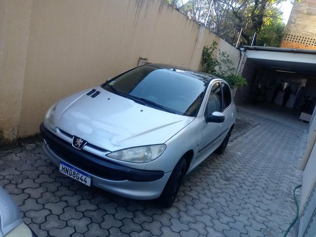 Peugeot 206 ano 2005 - Foto 3