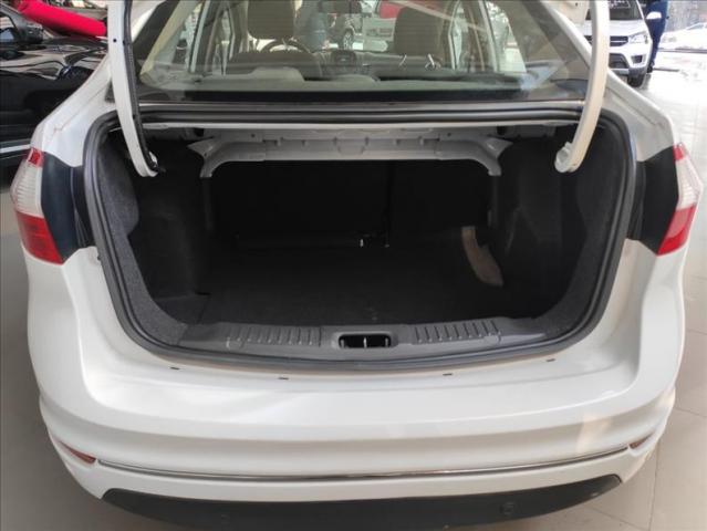 Ford Fiesta 1.6 se Sedan 16v - Foto 8