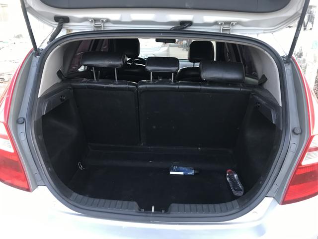 Hyundai i30 2.0 - Foto 5