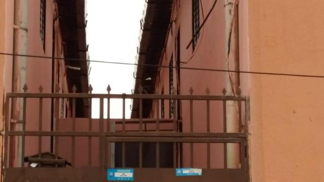 Predio ceilandia barato com 10 apartamento de 2 quartos - Foto 2