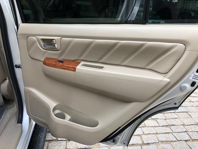 Toyota Hilux SW4 7 lugares 2010 - Foto 15