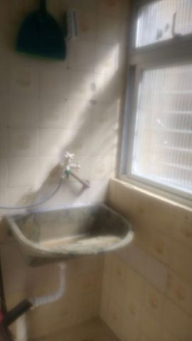 Procuro uma pessoa pra dividir apartamento urgente 375 - Foto 2