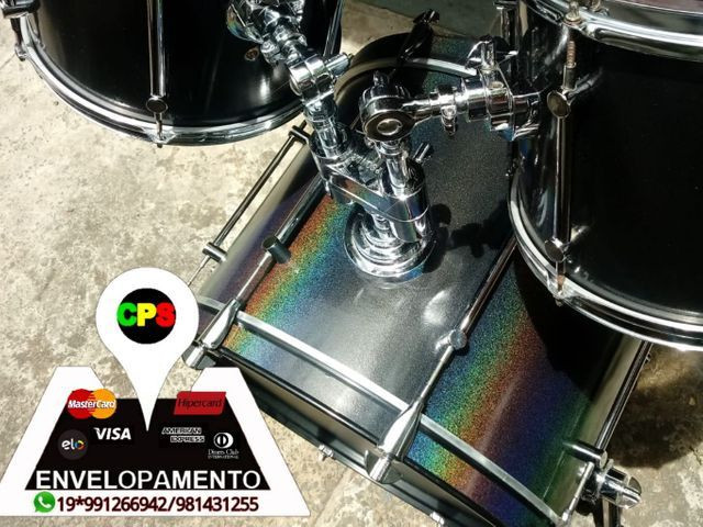 ENVELOPAMENTO E POLIMENTO DE INSTRUMENTOS MUSICAIS