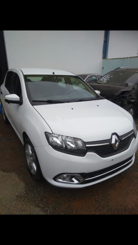 Sandero 1.6 2015 Sucata para retirada de peças - Foto 3