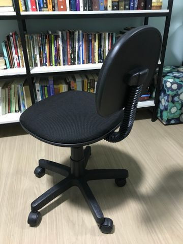 Cadeira de escritório - Foto 3