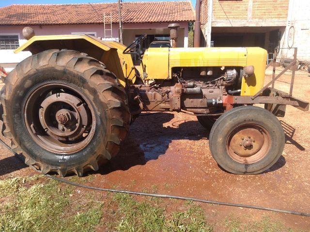 Trator 85