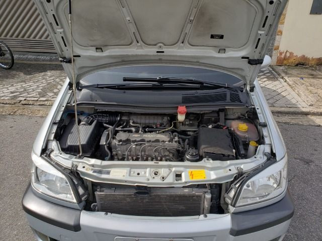 Zafira 2011 Elegance 2.0 Aut. 87.500 km *Acompanha Maleiro Eqmax - Foto 17