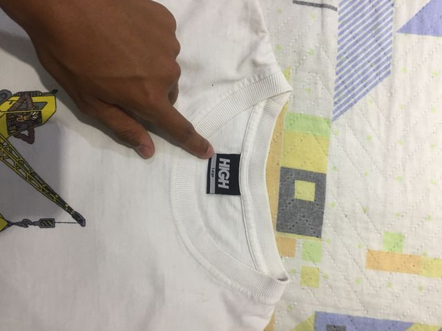 Camiseta high - Foto 2