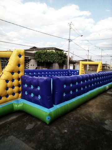 Futebol de sabão vendo