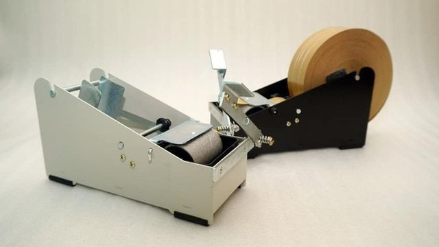 Máquina de fita gomada