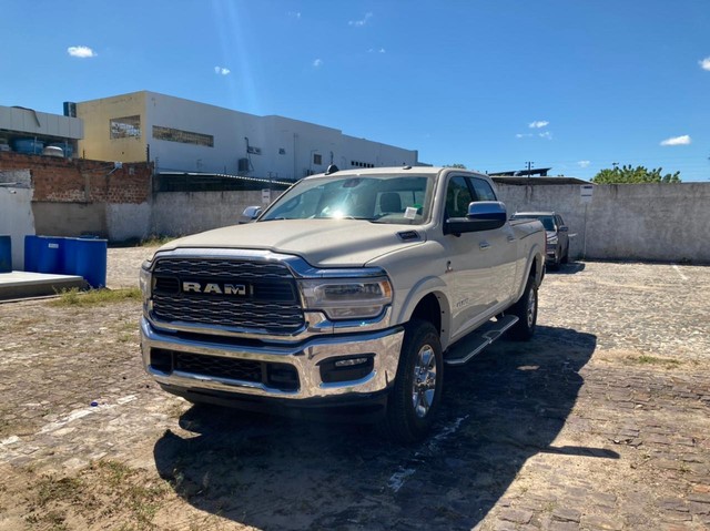 DODGE RAM LARAMIE 2500 ZERO KM