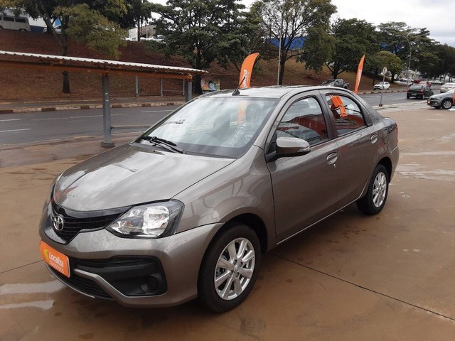 ETIOS 2019/2020 1.5 X PLUS SEDAN 16V FLEX 4P AUTOMÁTICO