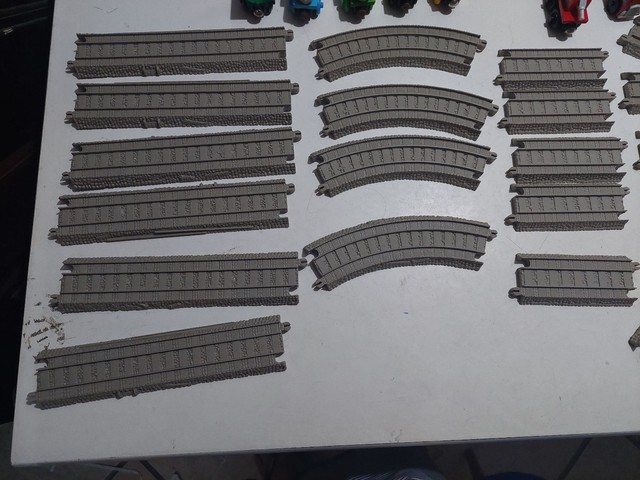 Kit Thomas e seus amigos Trackmaster e  - Foto 2