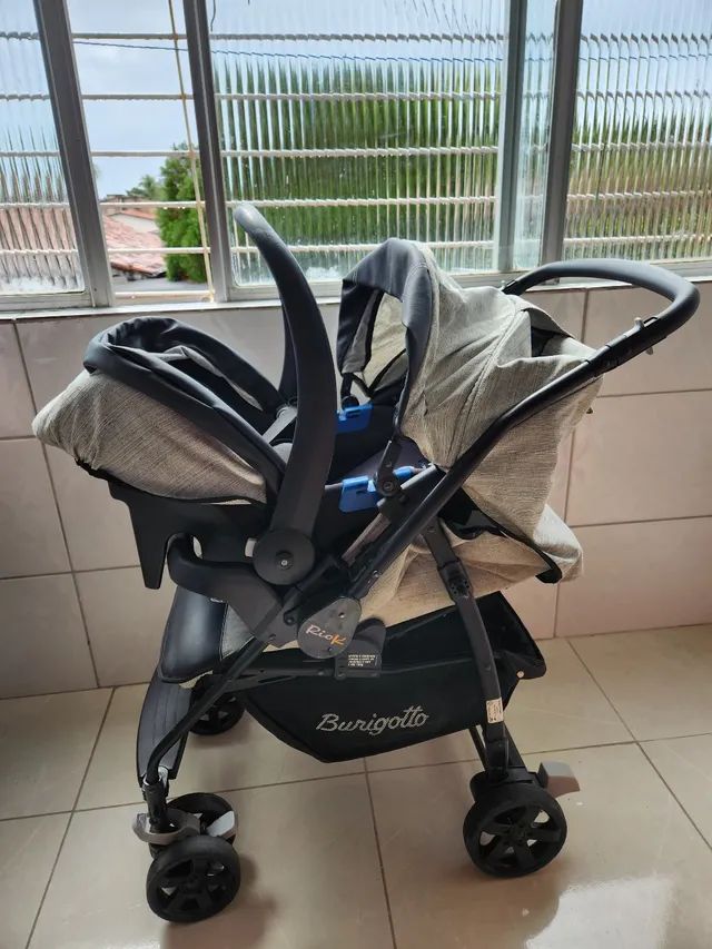 Carrinho de bebê Burigotto 