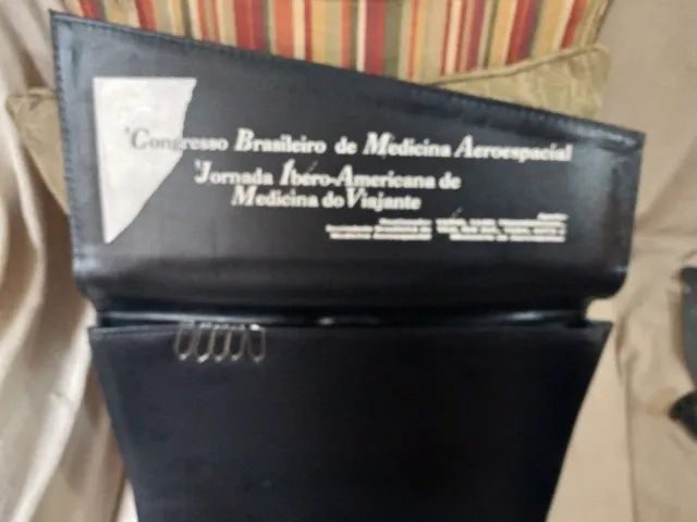 Vendo pastas de couros usadas  - Foto 5