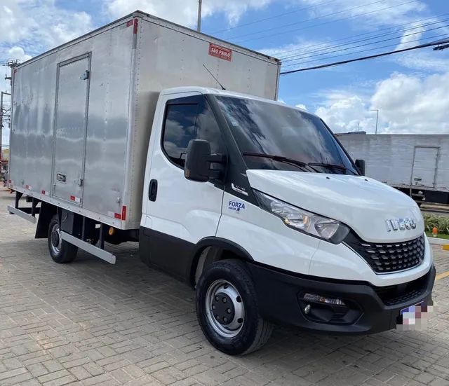 Iveco 35-150 Baú  
