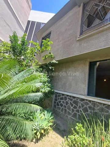 Laranjeiras | Casa 3 quartos