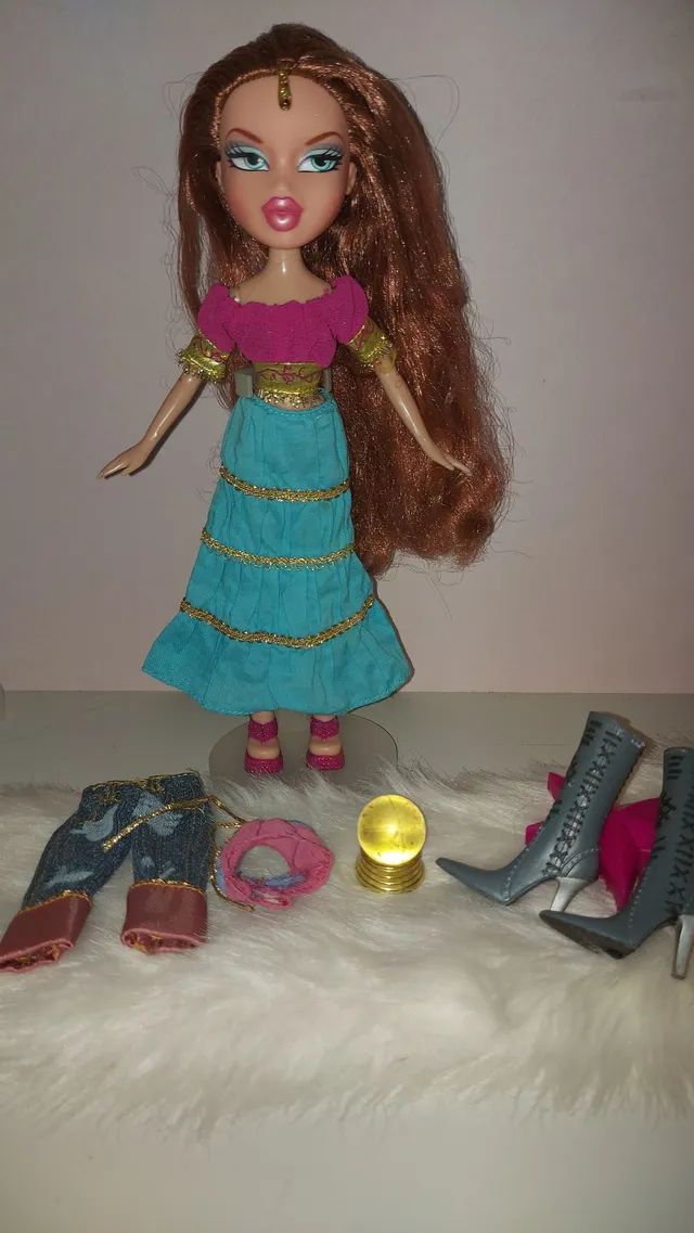 Boneca Bratz Genie Magic Meygan (Barbie) - Artigos infantis - Aventureiro,  Joinville 1277087877