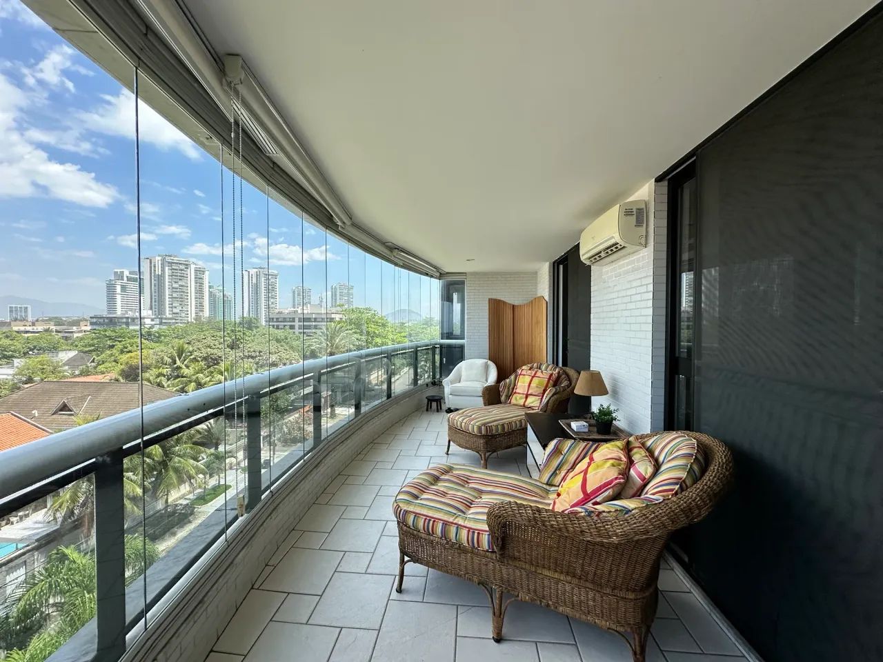 Locação mobiliada(ou não!) com estrutura completa de lazer a poucos passos do mar! - Foto 8