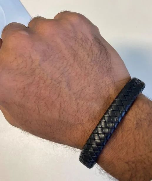Conjunto de 4 Pulseiras Masculina - Muito lindas - Foto 2