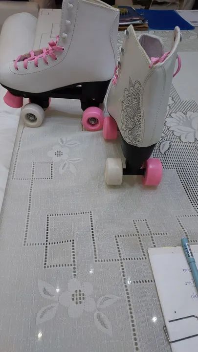 Patinetes branco. - Foto 2