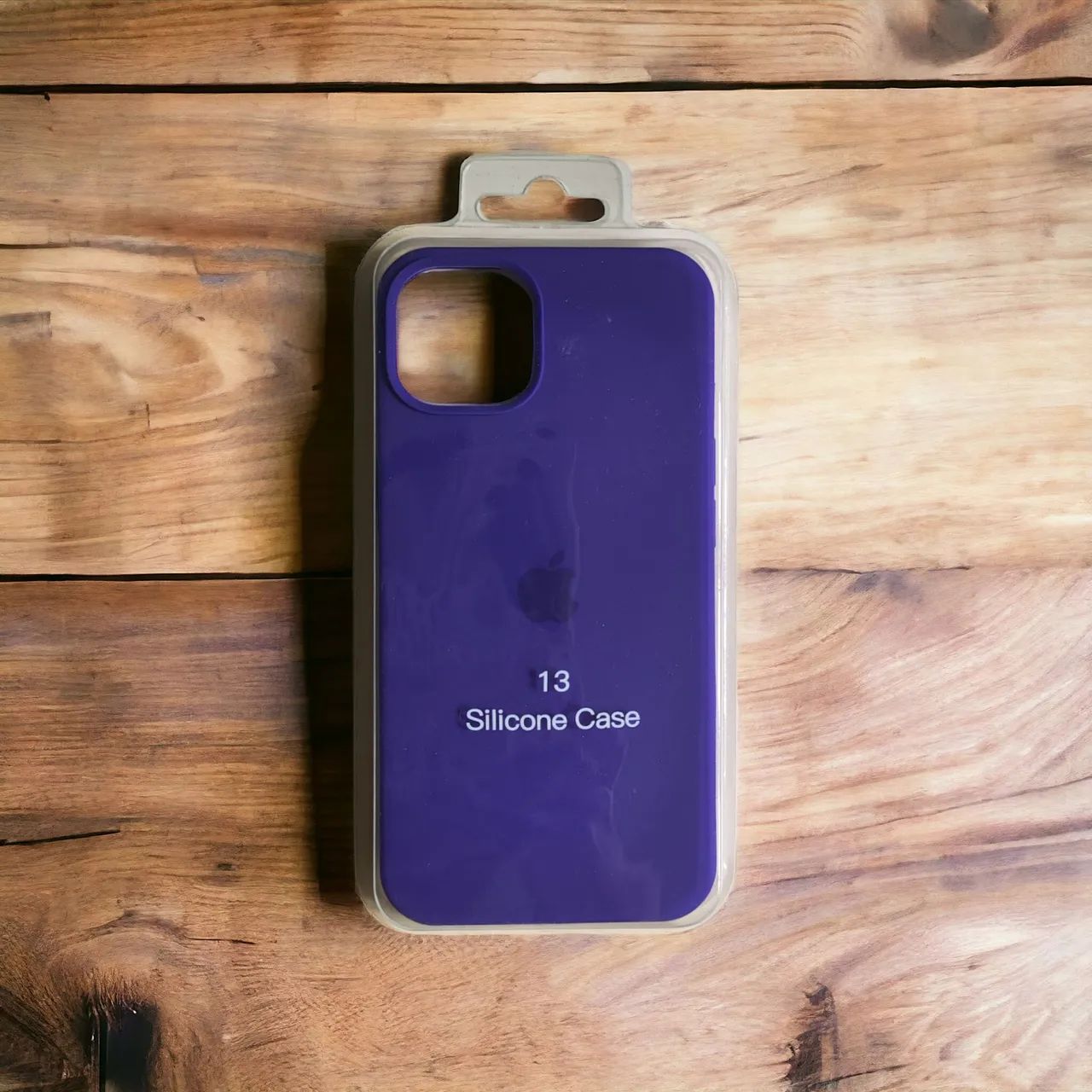 Capinha de Silicone iPhone 13