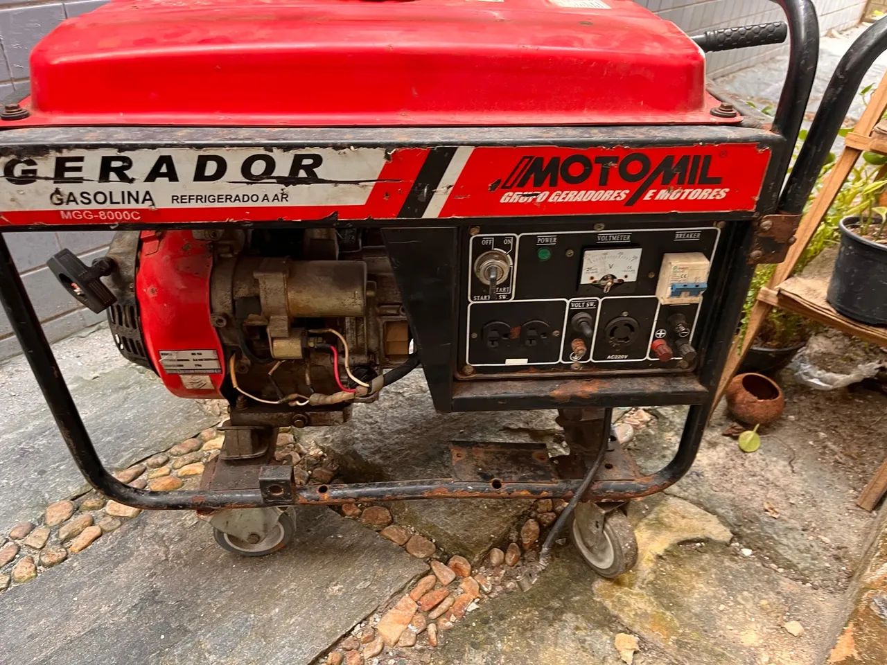 Vendo 3 gerador 2x toyama 8kva e Motomil 8kva - Foto 3