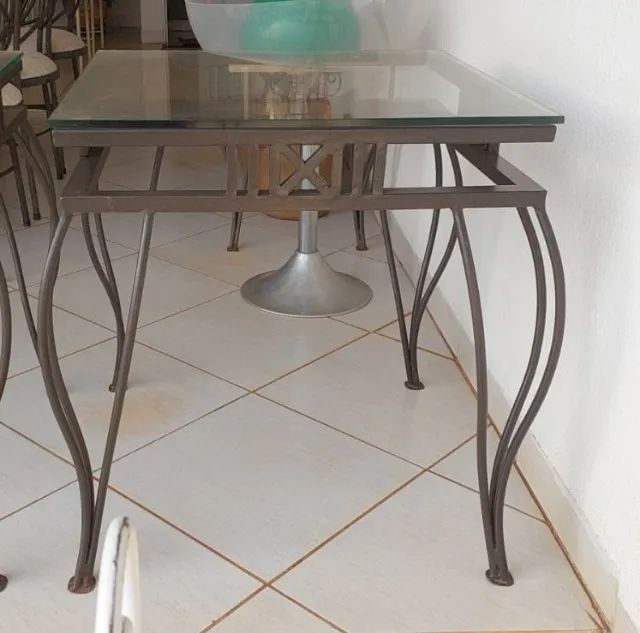Vendo Conjunto de Mesas Laterais e Mesa de Centro - Foto 2