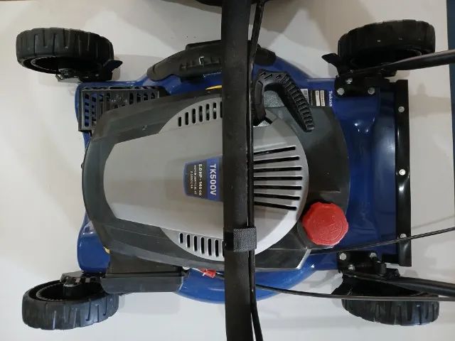 Cortador de grama a gasolina marca Tekna corte 50 cm motor 5 HP 4 tempos novo
