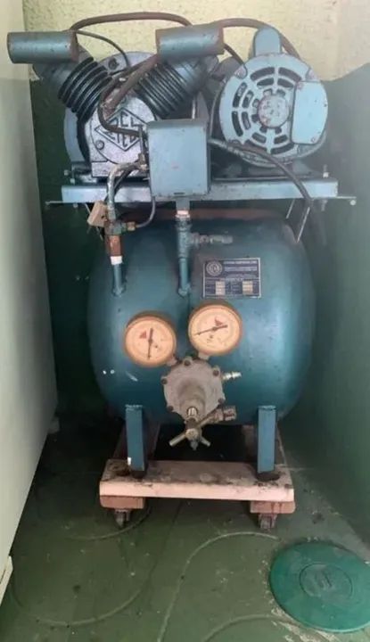 COMPRESSOR ODONTOLÓGICO MARCA STELLO 
