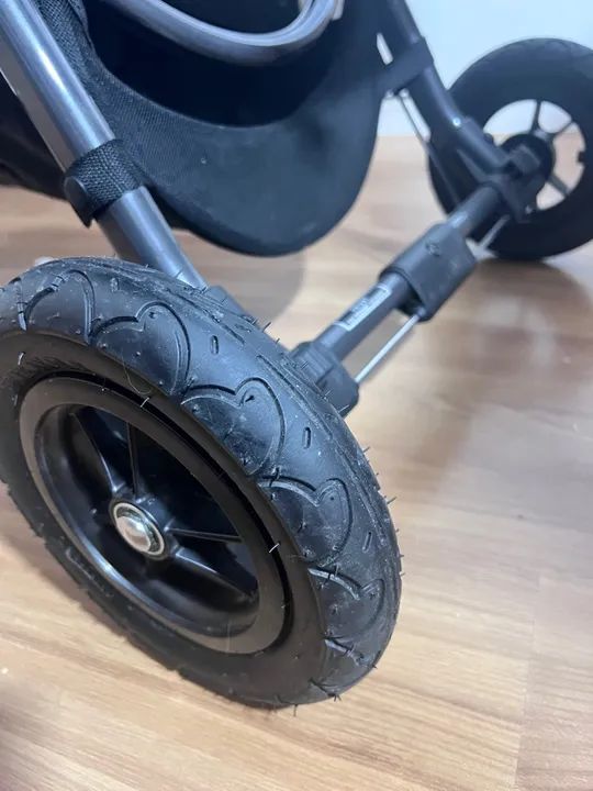 Carrinho de Bebê Baby Jogger City Mini GT seminovo - Foto 6