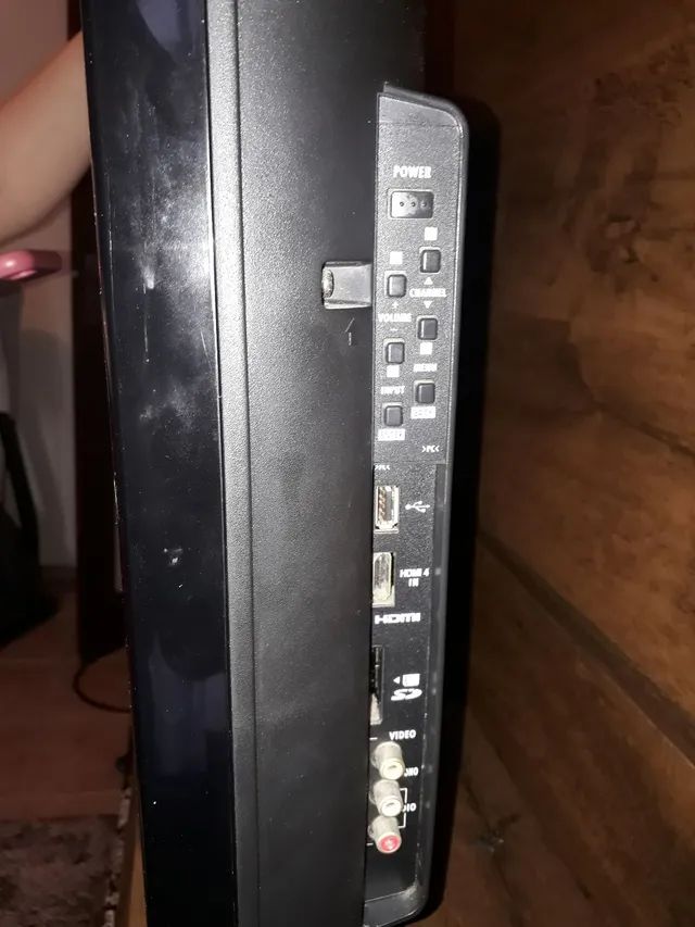 TV LCD 42 Toshiba regza, full hd, conversor, controles, base TVs