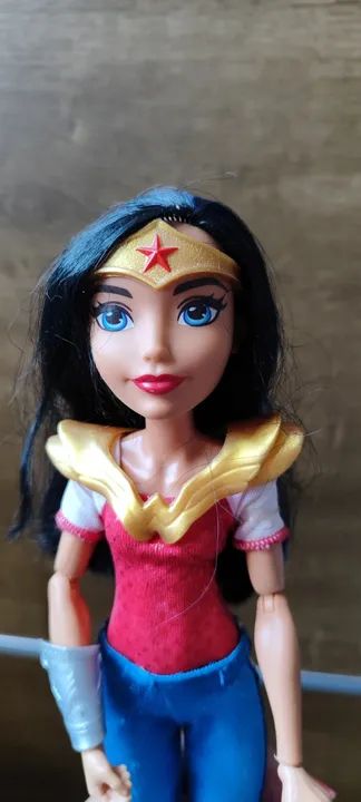Boneca mulher maravilha  - Foto 2