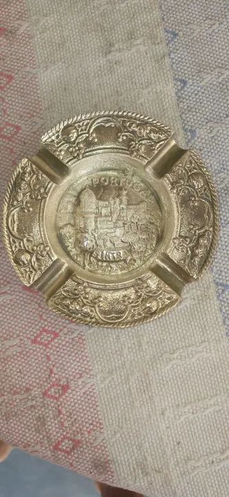 Porta Cinzas de Sintra, Portugal em Bronze