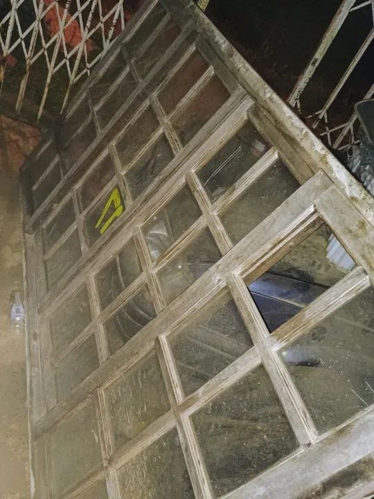 Janelas de madeira antigas - estilo clássico - Foto 2